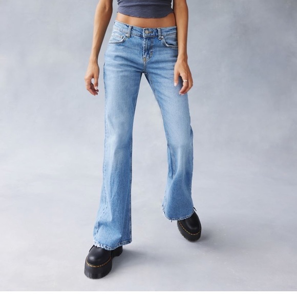 Urban Outfitters Denim - BDG (Urban Outfitters) Low-Rise Jeans
